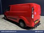 Ford Transit Custom 2.0 TDCI L1H1 Euro6 Airco | LED | Cruisecontrol | 2500kg Trekhaak | Verwarmde voorruit Parkeersensoren, Bijrijdersbank