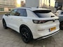 Volkswagen T-Roc 1.5 eTSI 115pk Life First Edition | 18" LM velgen zwart | ACC | Apple Carplay | Stoel en stuurverwarming | Camera achter | PDC V+A |