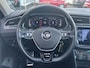 Volkswagen Tiguan 1.5 TSI ACT Highline Business R | Trekhaak | Pano | Stoelverwarming | Dodehoek Detector