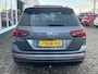 Volkswagen Tiguan 1.5 TSI ACT Highline Business R | Trekhaak | Pano | Stoelverwarming | Dodehoek Detector