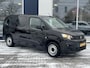 Peugeot Partner 1.5 BlueHDi 100pk Long 3-zits Premium | Houten vloer laadruimte | Trekhaak | Parkeersensoren | Cruise Control | Apple CarPlay | Android Auto |
