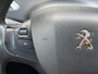Peugeot 2008 1.2 PureTech Blue Lion 110pk,Trekhaak,2e Eigenaar,Navi,Automaat,Airco,Cruise,Lm velgen,Nieuwe Apk bij Aflevering