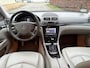 Mercedes-Benz E-klasse 240 Elegance / AUTOMAAT / LEER / NAVI / CRUISE