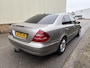 Mercedes-Benz E-klasse 240 Elegance / AUTOMAAT / LEER / NAVI / CRUISE