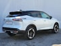Nissan Qashqai 1.3 MHEV Xtronic N-Connecta Automaat / HUD / Nieuw Model / Facelift / Design Pack / Cold Pack / Allseason banden / Trekgewicht 1800 kg / Stuur-, Stoel en Voorruitverwarming / Elektrische achterklep /Rondomzicht camera / Adaptief CC /