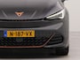 CUPRA Born Business One 62 kWh | SoH 94,5% | Apple carplay | Navigatie | Parkeersensoren voor en achter | Voorstoelen verwarmd | Achteruitrij camera |