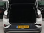 Volkswagen ID.4 First 77 kWh | SoH 92,4% | | Apple Carplay | Navigatie | Warmtewerende voorruit | Achteruitrij camera | Parkeersensoren voor en achter | Wifi | Spraakbediening | Voorstoelen verwarmd |