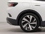Volkswagen ID.4 First 77 kWh | SoH 92,4% | | Apple Carplay | Navigatie | Warmtewerende voorruit | Achteruitrij camera | Parkeersensoren voor en achter | Wifi | Spraakbediening | Voorstoelen verwarmd |