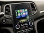 Renault Megane Estate 1.2 TCe Bose Sport (APPLE CARPLAY, GROOT NAVI, BOSE AUDIO, LEDER, CAMERA, KEYLESS, SFEERVERLICHTING, SPORTSTOELEN, TREKHAAK, GETINT GLAS, LM VELGEN, NIEUWSTAAT)