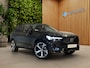 Volvo XC60 2.0 T6 Plug-in hybrid AWD Plus Dark | Trekhaak | Camera | Panoramadak | Memory | Pilot Assist