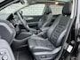 Nissan Qashqai 1.3 DIG-T Premium Edition | Dealer Onderhouden | Panoramadak | Leder | Apple CarPlay / Android Auto | Stoelverwarming |