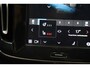 Volvo XC40 Recharge P8 AWD R-Design 3-Fase [ Panoramadak H/K Adapt.cruise ]