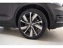 Volvo XC40 Recharge P8 AWD R-Design 3-Fase [ Panoramadak H/K Adapt.cruise ]