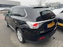 Mitsubishi Outlander 2.0 Instyle 7PERSOONS XENON LEDER TREKHAAK SCHUIFDAK VOL ORIG NL NAP