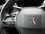 Peugeot e-2008 EV GT Pack 50 kWh | SoH 92,5% | Apple Carplay | Navigatie | Achteruitrij camera | Sportstoelen | Voorstoelen verwarmd | Parkeersensoren voor en achter |