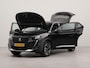 Peugeot e-2008 EV GT Pack 50 kWh | SoH 92,5% | Apple Carplay | Navigatie | Achteruitrij camera | Sportstoelen | Voorstoelen verwarmd | Parkeersensoren voor en achter |