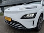 Hyundai Kona Electric EV Business 64 kWh 204pk | Camera | Premium Audio | Adaptive Cruise controle | Dodehoek detectie | Elektrische voorstoelen | Head-up display | Keyless entry | LED koplampen | Navigatie | Parkeersensoren | Warmtepomp | Stoelverwarming