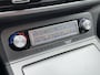 Hyundai Kona Electric EV Business 64 kWh 204pk | Camera | Premium Audio | Adaptive Cruise controle | Dodehoek detectie | Elektrische voorstoelen | Head-up display | Keyless entry | LED koplampen | Navigatie | Parkeersensoren | Warmtepomp | Stoelverwarming