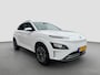 Hyundai Kona Electric EV Business 64 kWh 204pk | Camera | Premium Audio | Adaptive Cruise controle | Dodehoek detectie | Elektrische voorstoelen | Head-up display | Keyless entry | LED koplampen | Navigatie | Parkeersensoren | Warmtepomp | Stoelverwarming