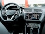 Volkswagen Tiguan 1.4 TSI eHybrid R-Line Business+ | 360 Camera | Rundleder | Memory Seats | Dode Hoek Detectie | Stoelverwarming | Stuurwiel Verwarmd | Virtual Cockpit | Climate Control | LED Koplampen | IQ Light | Metallic Lak | Privacy Glas |