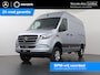 Mercedes-Benz Sprinter 319 CDI L2 H2 Select 4x4 | 3 zits | LED | Stoelverwarming | Dubbele Schuifdeur L + R | Achteruitrijcamera | Automaat | Trekhaak | Vloer en Wand Betimmering | Parkeersensoren | 4WD | 4MATIC |