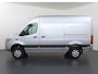 Mercedes-Benz Sprinter 319 CDI L2 H2 Select 4x4 | 3 zits | LED | Stoelverwarming | Dubbele Schuifdeur L + R | Achteruitrijcamera | Automaat | Trekhaak | Vloer en Wand Betimmering | Parkeersensoren | 4WD | 4MATIC |