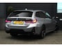 BMW 3-Serie Touring 330e xDrive M-Sport Pro | Panoramadak | M Schaalstoelen | HUD | Adaptieve cruise Control | LED | 19 Inch