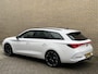 CUPRA Leon Sportstourer 1.4 TSI eHybrid PHEV 245pk | Sportstoelen | Adaptieve cruise | Dodehoekdetectie | Wegklapbare trekhaak | Apple CarPlay / Android Auto | Navigatie | Camera | 19 inch LMV | LED | DAB | Stoel&stuurverwarming | Volledig onderhouden!