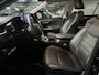 Toyota RAV4 Executive AWD 1650 KG trekgewicht, Full Option, Stoelverwarming/verkoeling, JBL, Memory seats etc.