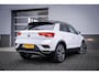 Volkswagen T-Roc 1.0 TSI Style | Cruise control adaptief | DAB ontvanger | Elektrisch glazen panorama-dak