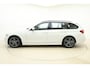 BMW 3-Serie Touring 318i M Sport Corporate Lease | Panoramadak | Stoelverwarming | M-pakket | Lederen sportstoelen | Cruise control | Led verlichting | Navigatie | Climate control |