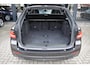 BMW 5-Serie Touring 520i M-Sport | LASERLIGHT | NAP | DEALER ONDERHOUDEN | APPLE CARPLAY | ANDRIOD AUTO | SFEERVERLICHTING