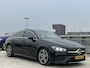 Mercedes-Benz CLA 200 Business Solution AMG / Pano / Navigatie / Camera / Parkeer sensoren V+A / App connect / Stoelverwarming /