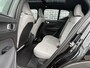 Volvo XC40 Recharge 70 kWh Ultimate | Panoramadak | Adaptive cruise control | Stoel- en stuurverwarming | Wool Blend bekleding | Warmtepomp | LED koplampen | Google Maps navigatie | Apple Carplay / Android Auto |