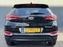 Hyundai Tucson 1.6 GDi 132pk Comfort | Camera | Inklapbare spiegels | Navigatie | Lichtmetalen velgen | Cruise control | Parkeersensoren voor en achter | Regensensor | Stoelverwarming