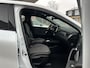 Renault Captur 1.3 mild hybrid 160 techno Automaat/Camera/Stoel en stuurverwarming.