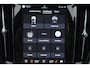 Volvo V60 T6 350pk AWD Plus Bright | 19'' | Schuifdak | Head-up | Getint g