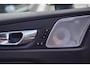 Volvo XC60 T8 Plug-in-hybrid AWD Polestar Engineered | 22" 5-Y Spaaks gesmeden Velgen | Bowers & Wilkins audiosysteem | Visual Park Assist | Pilot assist | adaptieve Cruise Controle |
