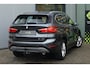 BMW X1 sDrive20i Executive Edition / Trekhaak / Headup / Stoelverw