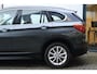 BMW X1 sDrive20i Executive Edition / Trekhaak / Headup / Stoelverw