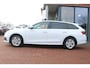 Skoda Octavia Combi 1.0 TSI *Business* | Trekhaak | Carplay | Navigatie | Cruise & Climate Control | PDC | Bluetooth | Privacy | Orig. NL |
