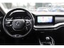 Skoda Octavia Combi 1.0 TSI *Business* | Trekhaak | Carplay | Navigatie | Cruise & Climate Control | PDC | Bluetooth | Privacy | Orig. NL |