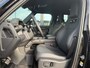 Land Rover Defender 110 4.4 P635 110 Octa Black | 14-voudig elektrische verstelbare en koel-/verwarmbare Performance-stoelen met memoryfunctie | 22 inch velgen | Glazen panoramadak met elektrisch bediend schuif-/kanteldeel vóór