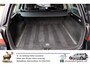 Volvo V70 2.0T 203 pk R-Edition, Leer, Stoelverwarming, 18 inch, Trekhaak