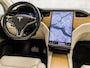 Tesla Model X 75D Sport 334Pk (AUTOPILOT, LUCHTVERING, MEMORY SEATS, LEDER, TREKHAAK, 360 CAMERA, STUUR/STOELVERWARMING, SFEERVERLICHTING, NIEUWSTAAT)