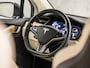 Tesla Model X 75D Sport 334Pk (AUTOPILOT, LUCHTVERING, MEMORY SEATS, LEDER, TREKHAAK, 360 CAMERA, STUUR/STOELVERWARMING, SFEERVERLICHTING, NIEUWSTAAT)