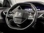 Peugeot 5008 1.2 PureTech Allure Sport 7 Peroons (APPLE CARPLAY, GROOT NAVI, 360 CAMERA, LEDER, STOELVERWARMING, SPORTSTOELEN, GETINT GLAS, ELEK ACHTERKLEP, LANE ASSIST, NIEUWSTAAT)