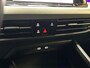 Volkswagen Golf Variant 1.0 TSI Sport (APPLE CARPLAY, GROOT NAVI, CLIMATE, PARKEERSENSOREN, KEYLESS, SPORTSTOELEN, GETINT GLAS, SFEERVERLICHTING, NIEUWSTAAT)