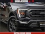 Ford F-150 USA BLACK OPS | 5.0 V8 406PK | 360 CAMERA | UITLAAT KLEP | BEDSLIDE | CREW CAB | LEDER | CREW CAB | DUBBELE CABINE | 5 PERSOONS | DC | GRIJSKENTEKEN |