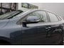 Volvo V40 1.5 T2 Signature Edition - LEDER - AUTOMAAT - PANORAMADAK - CAMERA - LED - NAVIGATIE - STOELVERWARMING